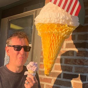 Meet your Posher, Bill